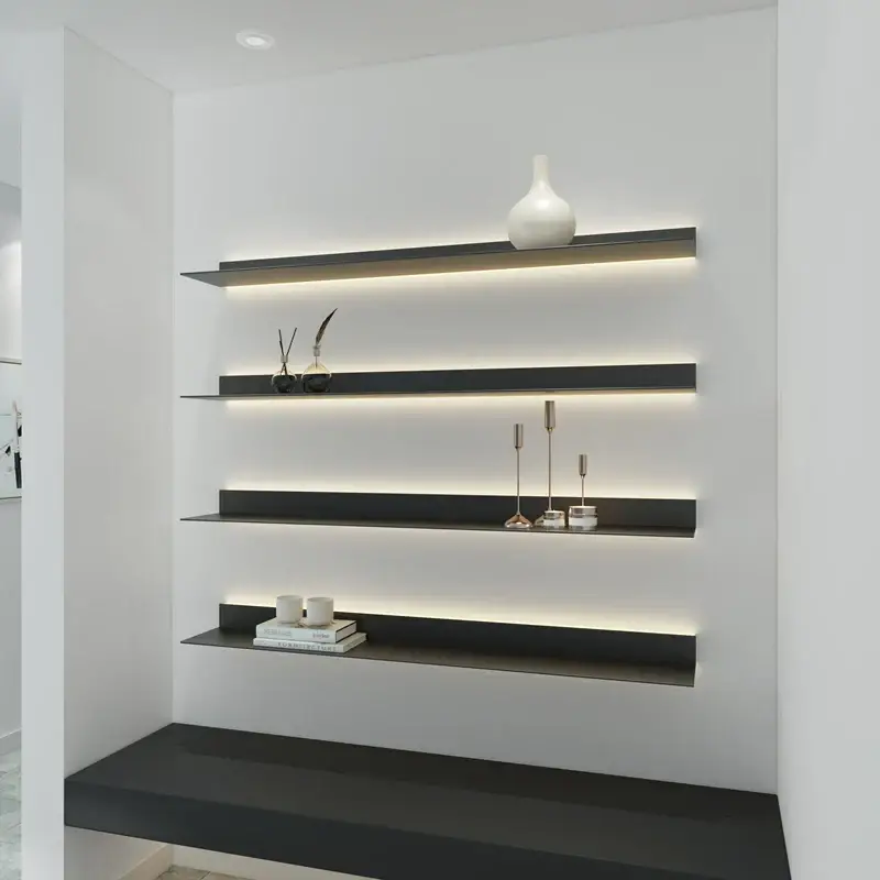 Prix Cassé Open and illuminated aluminum wall shelf