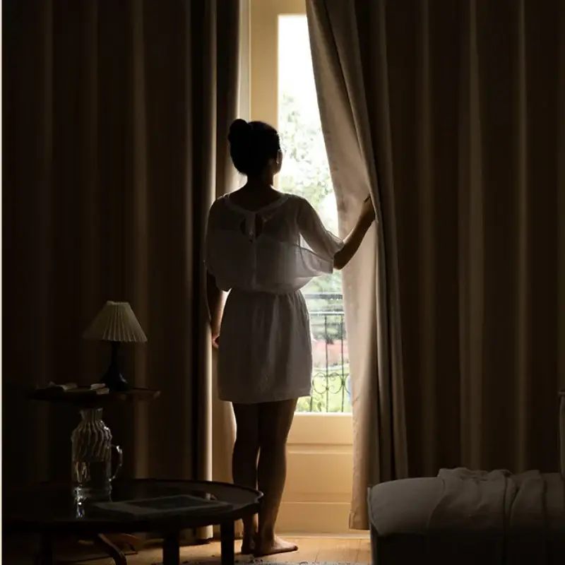 Satisfait Ou Remboursé Thick blackout curtain in french style for large bay windows