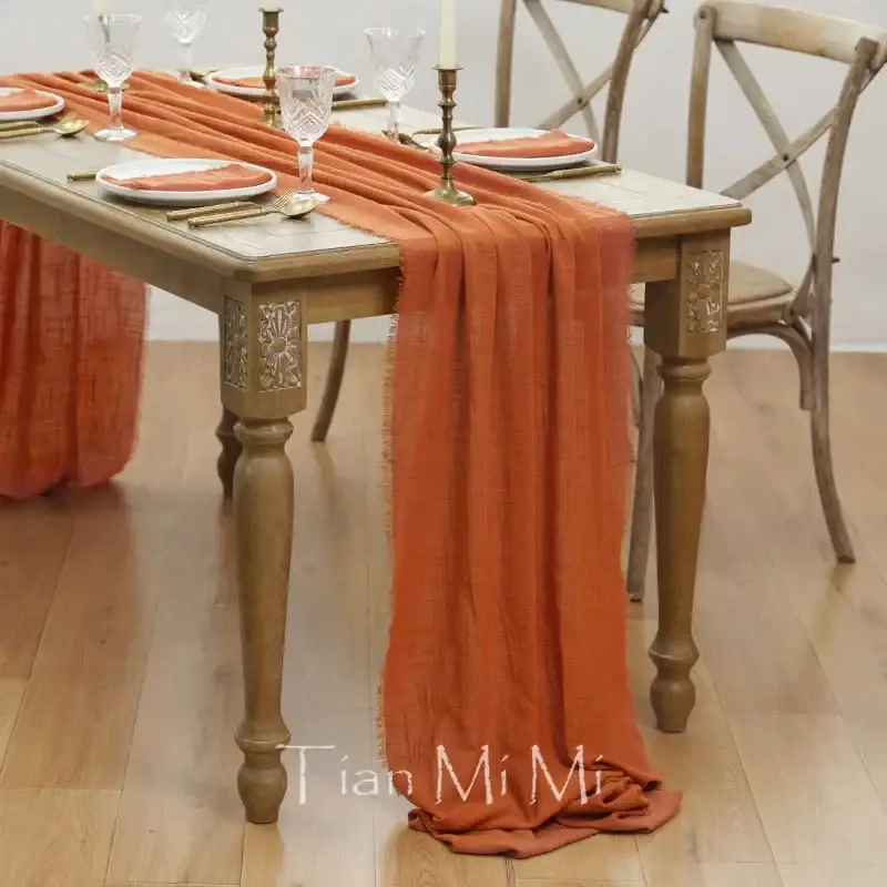 Vintage beige cotton gauze table runner for indoor and outdoor wedd... Solde