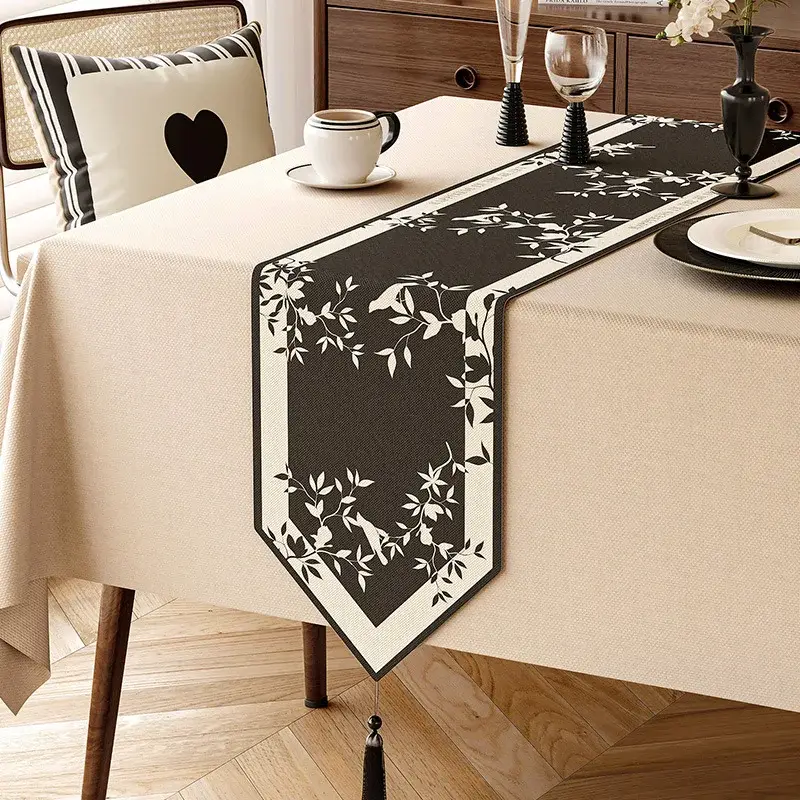 Vintage floral country-style table runner for kitchen Quantité Limitée
