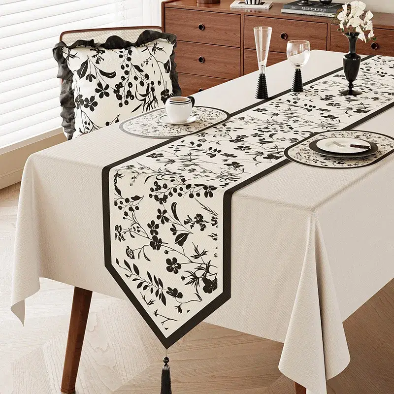 Floral botanical table runner countryside style Commande En Gros