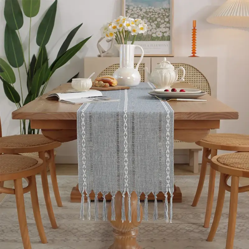 Prix Choc Embroidered bohemian table runner with woven tassels