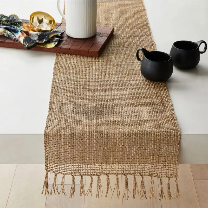 Rustic jute table runner with tassels Prix Bas