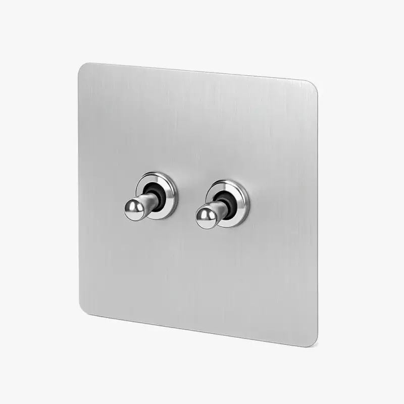 Paiement Sécurisé Silver metal panels with double socket and vintage switch