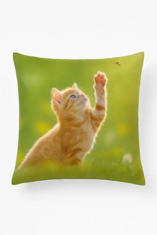 Decorative cushion cover with cute cat for interiors Commander Vite
