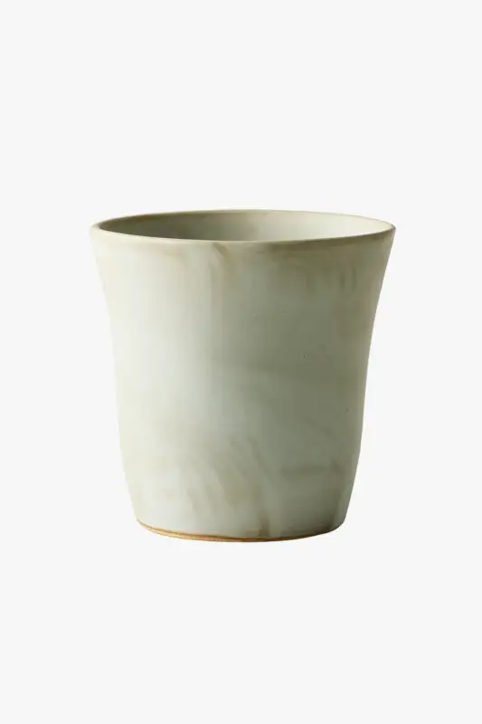 Usine Directe Handmade ceramic mug with twisted pattern for everyday comfort