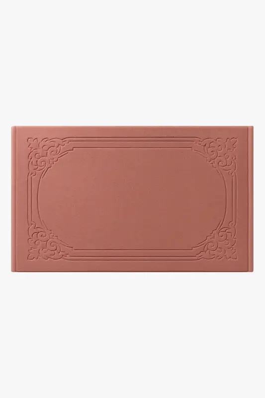 Authentique Thick cotton bath mat with modern cartoon design