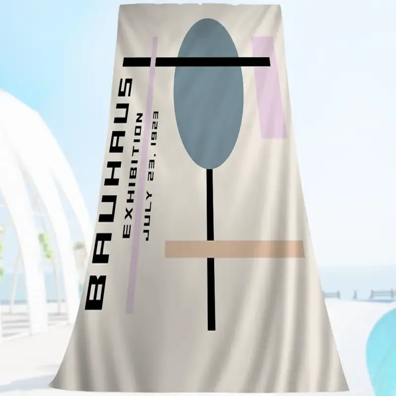 Prix Promo Serviette de plage microfibre motif géométrique bauhaus