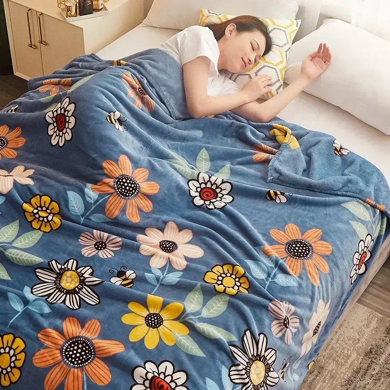 Prix Promo Soft fleece throw with check and floral pattern for living room