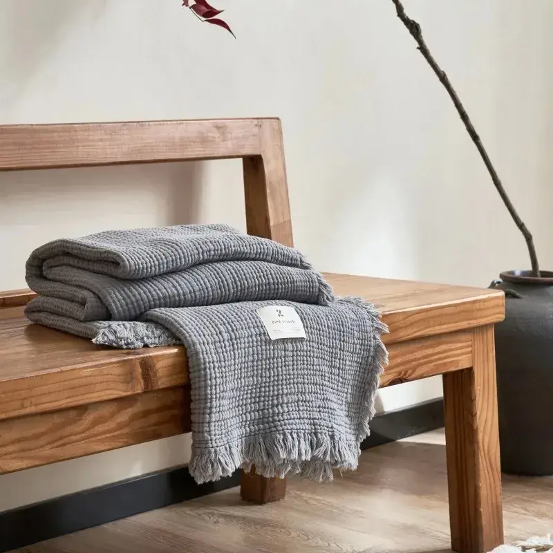 Expédié Aujourd'hui Lightweight cotton muslin throw with tassels, plain style for livin...