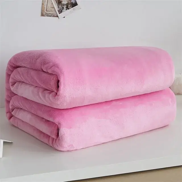 Soft warm fleece flannel throw blanket for bedroom and living room Offre Limitée