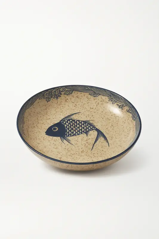 Japanese ceramic dessert plate with hand-painted floral design Promotion Saisonnière