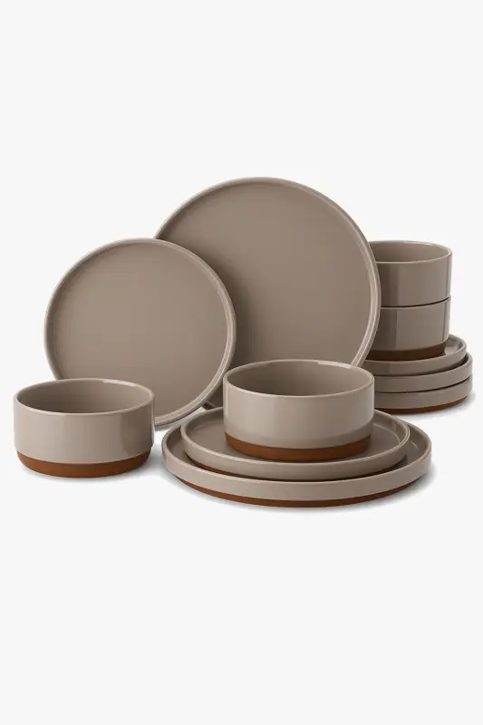 Minimalist porcelain dinnerware set with raised edge plates and bowls Retour Gratuit