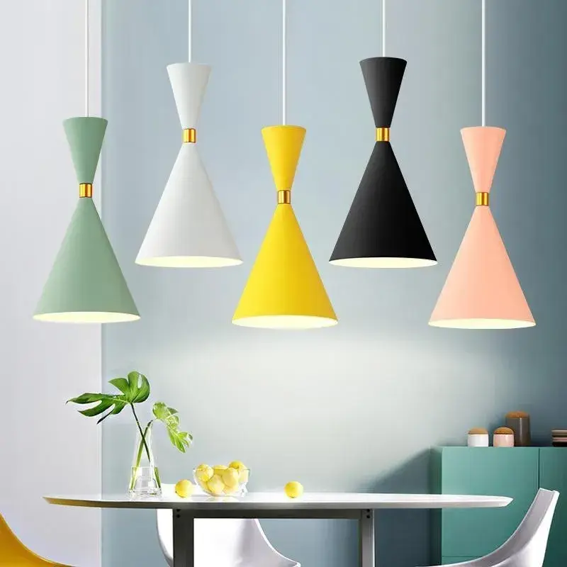 Achat Immédiat Nordic three-head aluminium pendant light