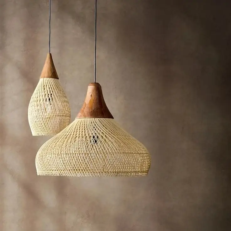 Woven rattan pendant light for tranquil japanese-style restaurant Offre Limitée