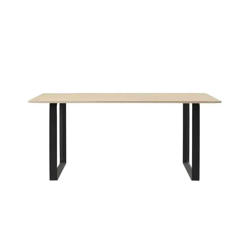 Table 70/70 Chêne contreplaqué Chêne/ noirMUUTO Nouvelle Collection