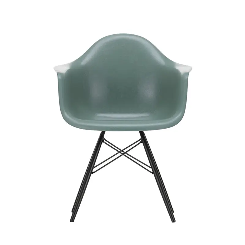 Acheter En Ligne Chaise EAMES FIBERGLASS ARMCHAIR DAW Vert mousse EamesVITRA