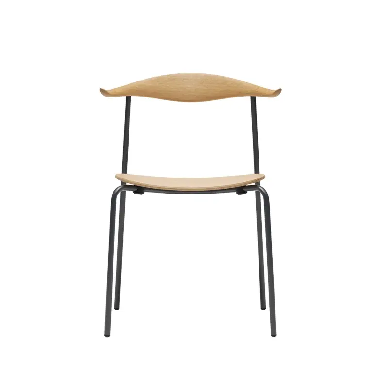 Satisfait Ou Remboursé Dining Chair CH88 T Beech oiled/ blackCARL HANSEN