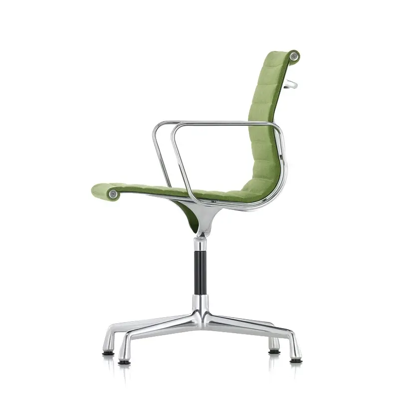 Chaise ALUMINIUM CHAIR EA 104 Pivotant Vert pré/ forêtVITRA Achetez Aujourd'hui