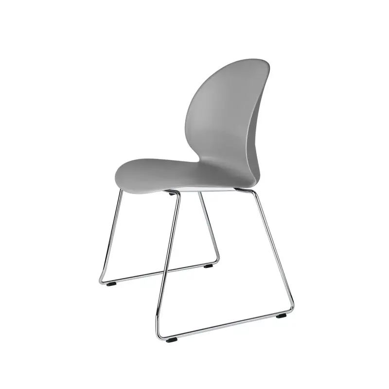 Jusqu'à Épuisement Des Stocks Chaise N02 RECYCLE piétement luge GrisFRITZ HANSEN