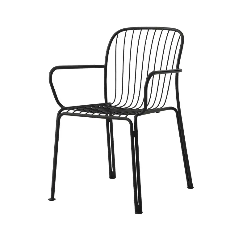 Outdoor Chair and Small Lounge Chair THORVALD SC95 Small Armchair BlackAND TRADITION Certifié