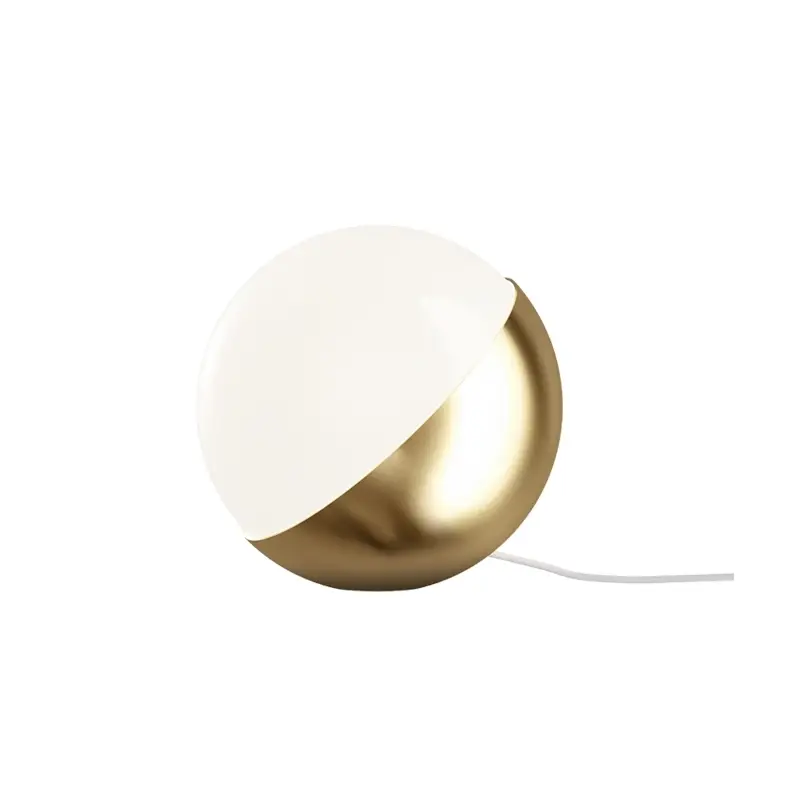 Super Prix Table Lamp VL STUDIO Ø 25 BrassLOUIS POULSEN