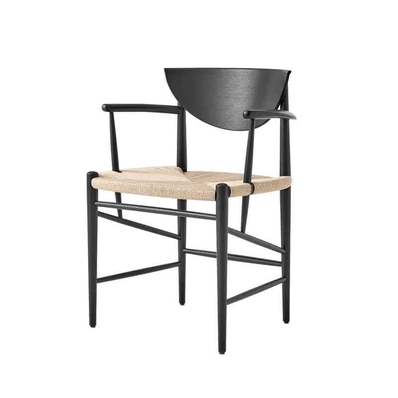 Dining Chair DRAWN HM4 BlackAND TRADITION Commander Vite