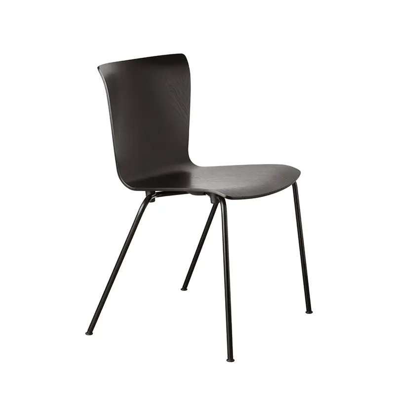 Chaise VICO DUO Frêne teinté noirFRITZ HANSEN Vente Directe