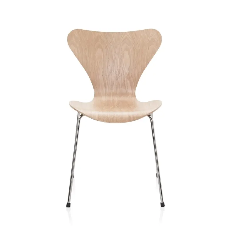 Chaise SERIE 7 Bois ChêneFRITZ HANSEN Commander Vite