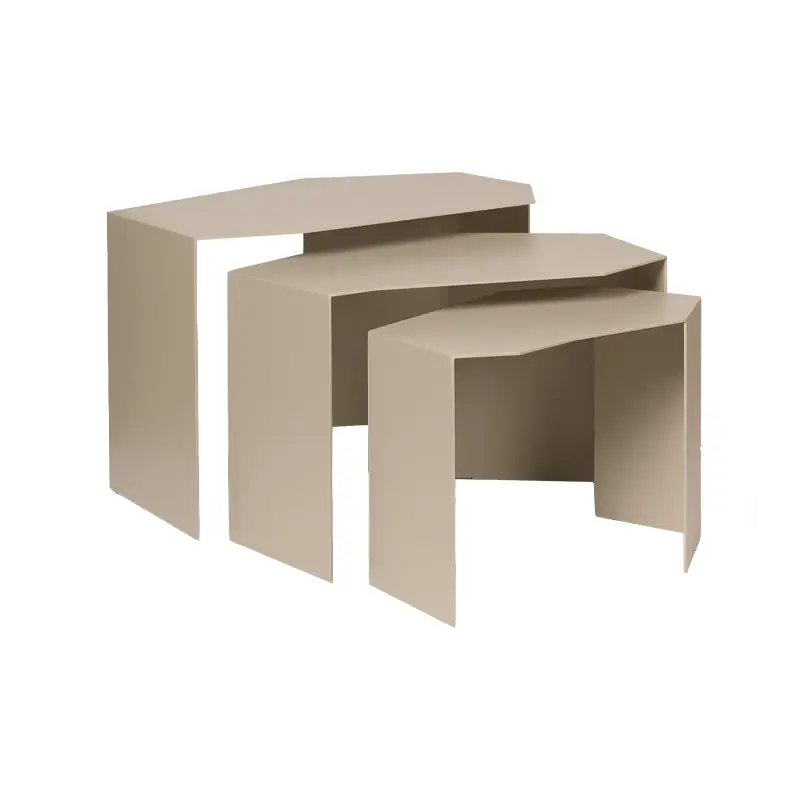 Table basse SHARD CLUSTER Set de 3 tables gigognes CachemireFERM LIVING Offre Exclusive