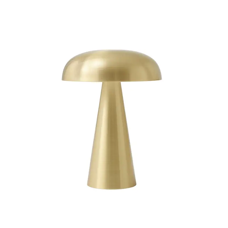 Lampe à poser COMO SC53 LaitonAND TRADITION Soldes
