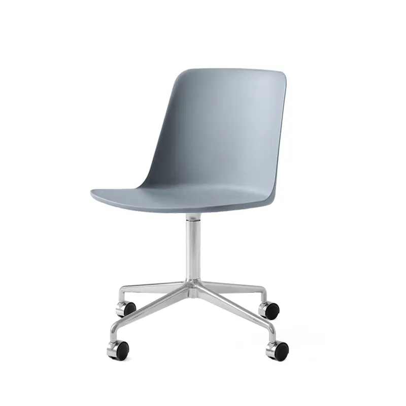 Fauteuil de bureau RELY HW21 Bleu clairAND TRADITION Remise