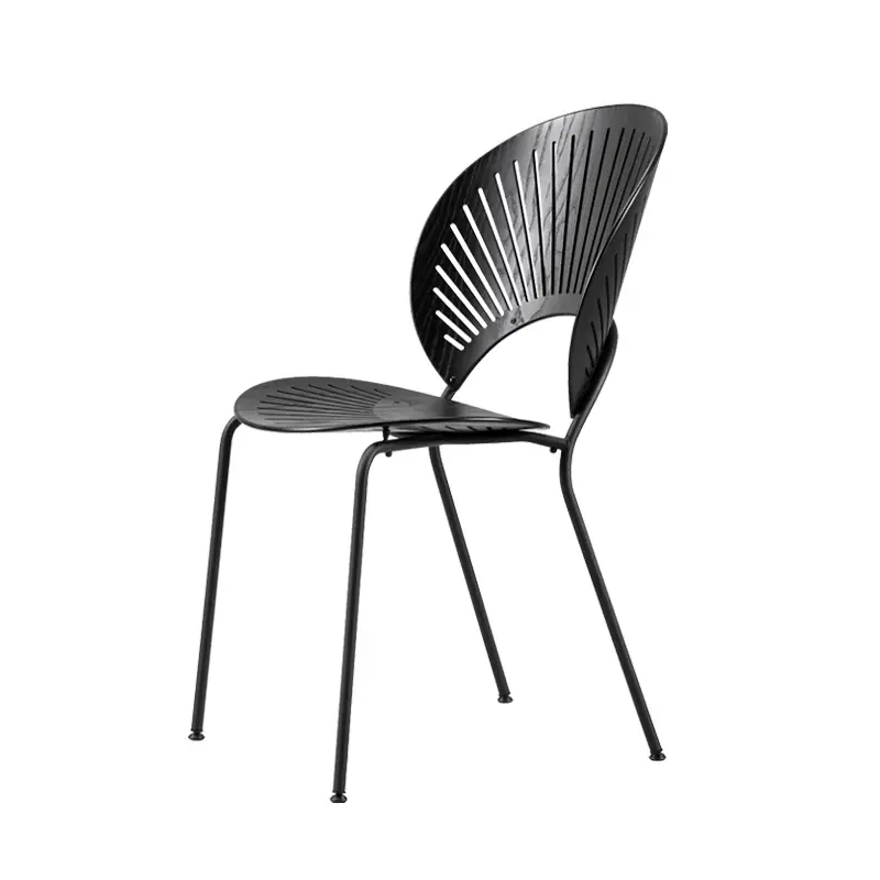 Chaise TRINIDAD NoirFREDERICIA Certifié