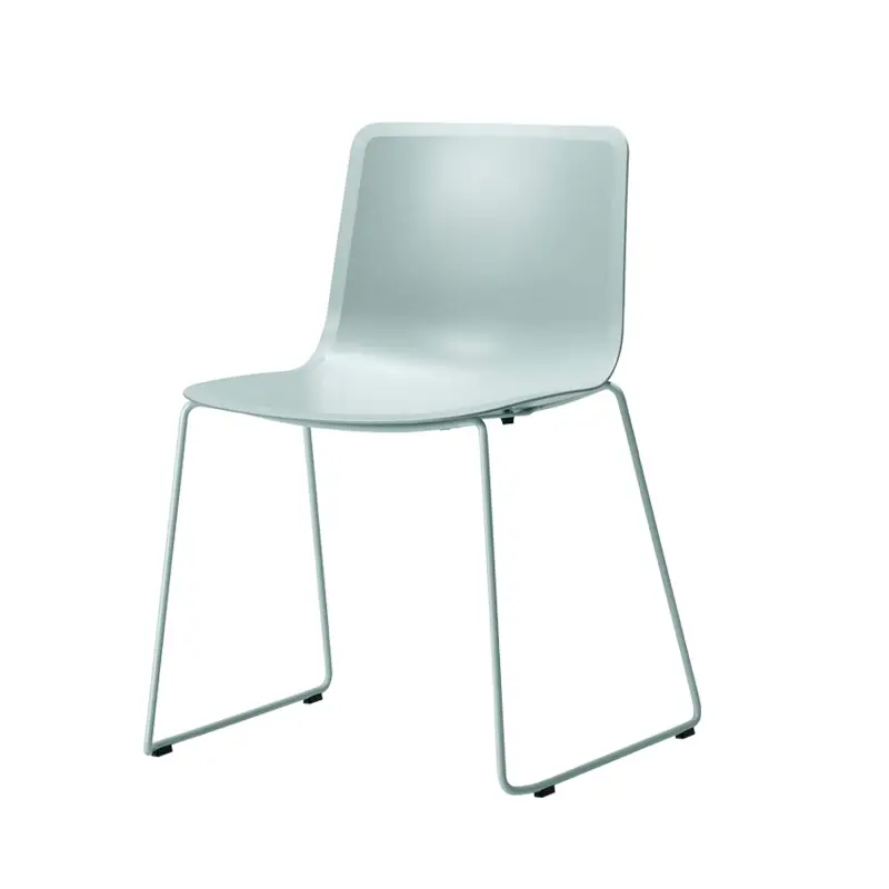 Livraison Express Dining Chair PATO Ocean sledge feetFREDERICIA
