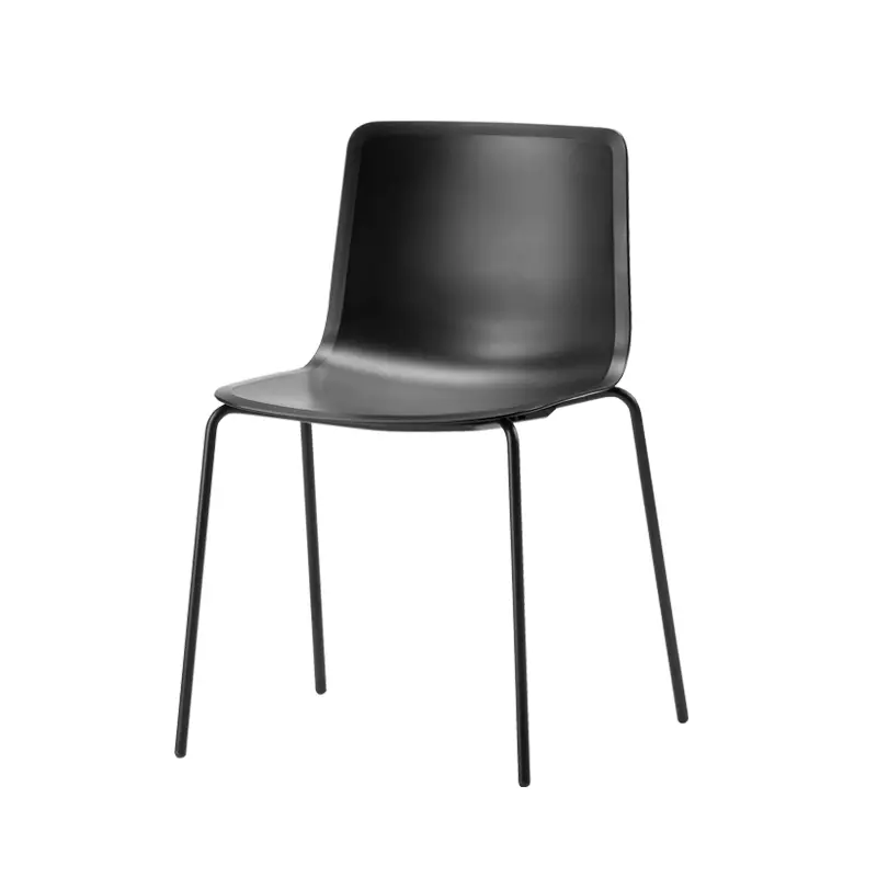 Dining Chair PATO 4 steel legs BlackFREDERICIA Produit De Marque