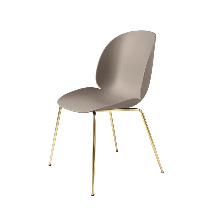 Chaise BEETLE BeigeGUBI Quantité Limitée