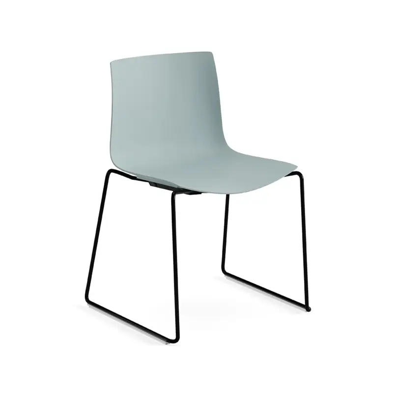 Seulement Aujourd&rsquo;hui Chaise CATIFA 46 piètement luge Bleu pétroleARPER