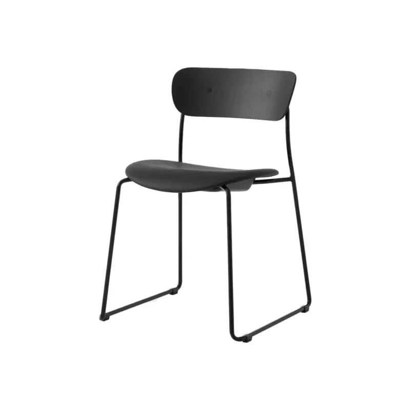 Chaise PAVILION AV52 Chêne Noir / Cuir NoirAND TRADITION Commande En Gros
