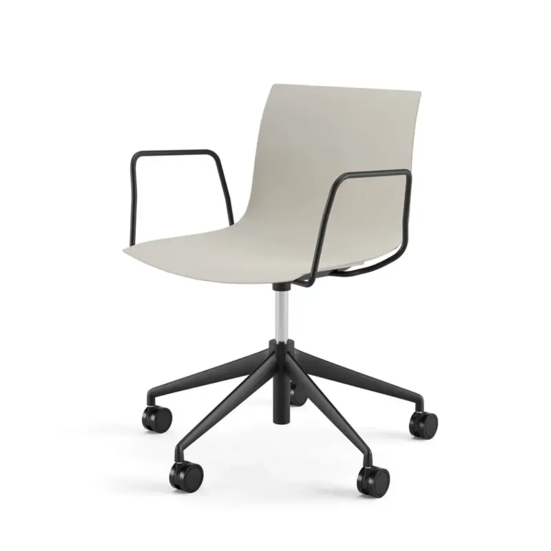 Chaise avec accoudoirs CATIFA RE 46 Beige, 5 Branches, Pieds NoirARPER Offre Spéciale