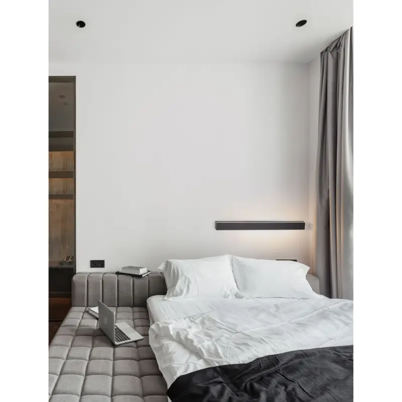 Applique Murale Colby 21W LED Noir Offre Limitée