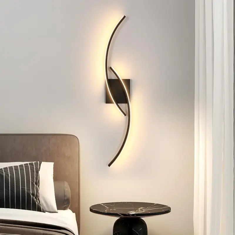 Creative Indoor LED Wall Light 27W Black Bon Plan