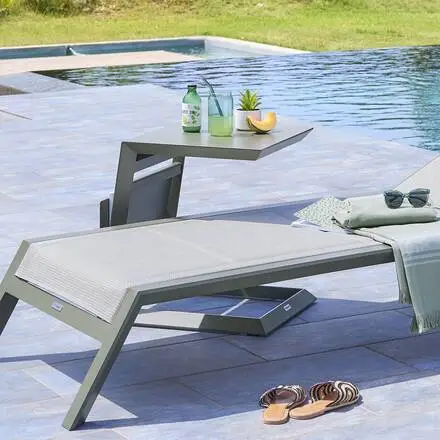 Expédition Rapide Table d&rsquo;appoint de jardin carrée ALLURE Vert laurier