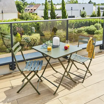 Ensemble table de jardin pliante carrée + 2 chaises GREENSBORO Vert laurier Bon Plan