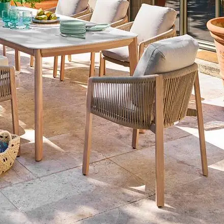 Livraison Express Fauteuil de jardin NELORA Miel / Honey