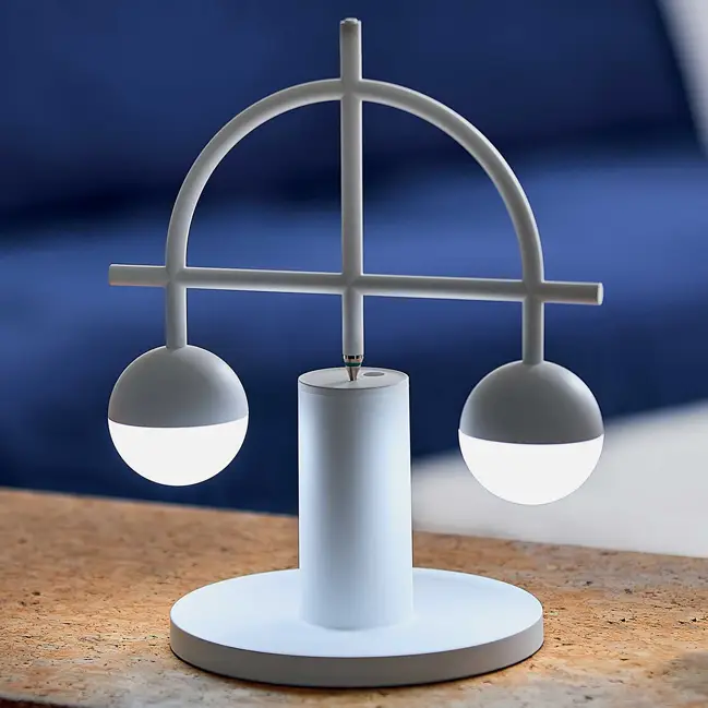 Lampe balancier rechargeable Prix Réduit