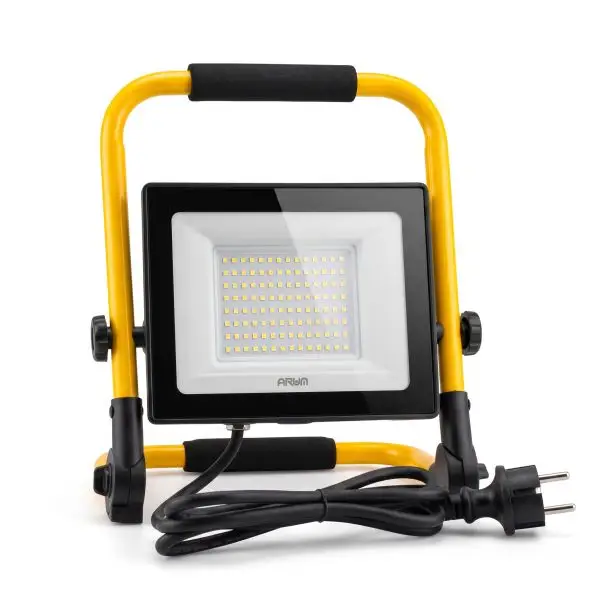 Projecteur de chantier ATRIA 50W 6000K LED Pliable 1m80 de cable Meilleur Choix