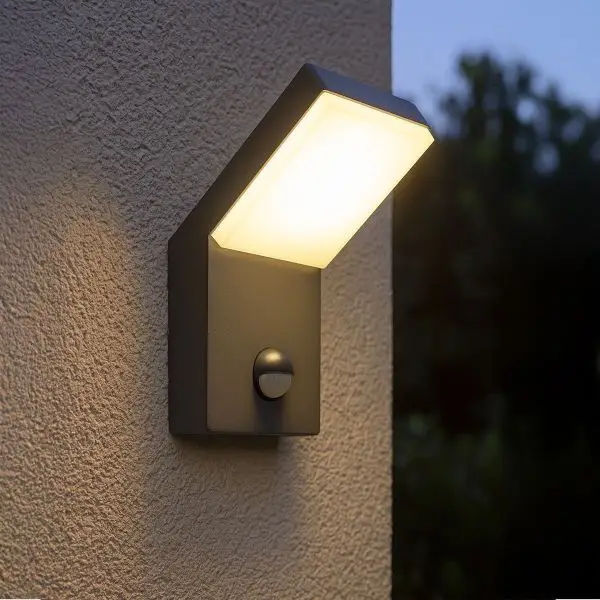 Applique murale Extérieure LED DAYTONA Sensor 12W Eq 120W IP65 Meilleur Choix