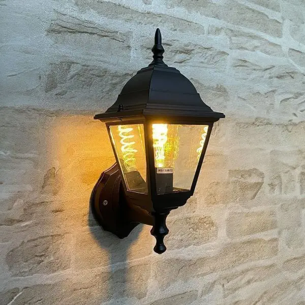 Produit De Marque Applique montante extérieur BELLERIVE E27 IP44
